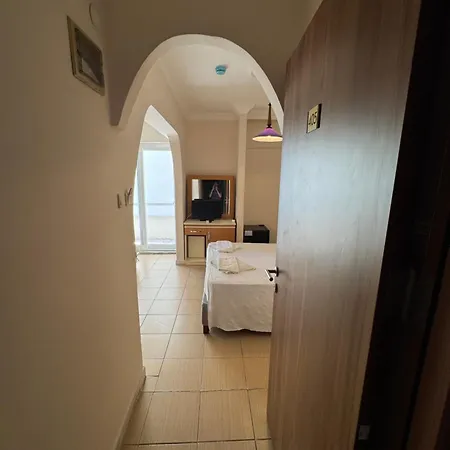 Hotel Er-oez & Restaurant Fethiye